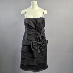 JS Collections Black Strapless Mini Dress with Bow R8